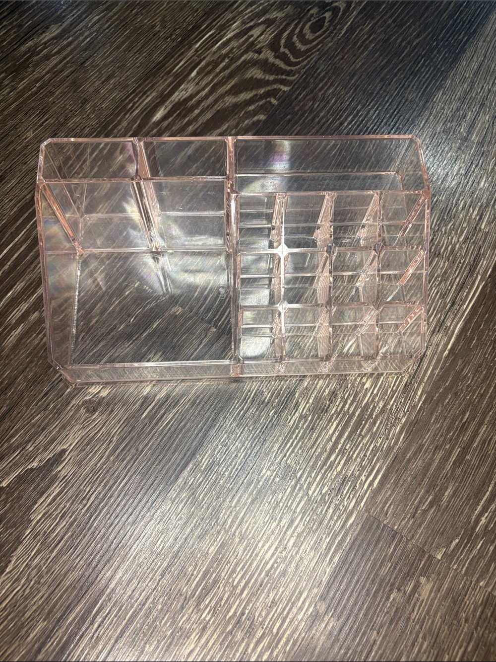 Light pink beauty organizer